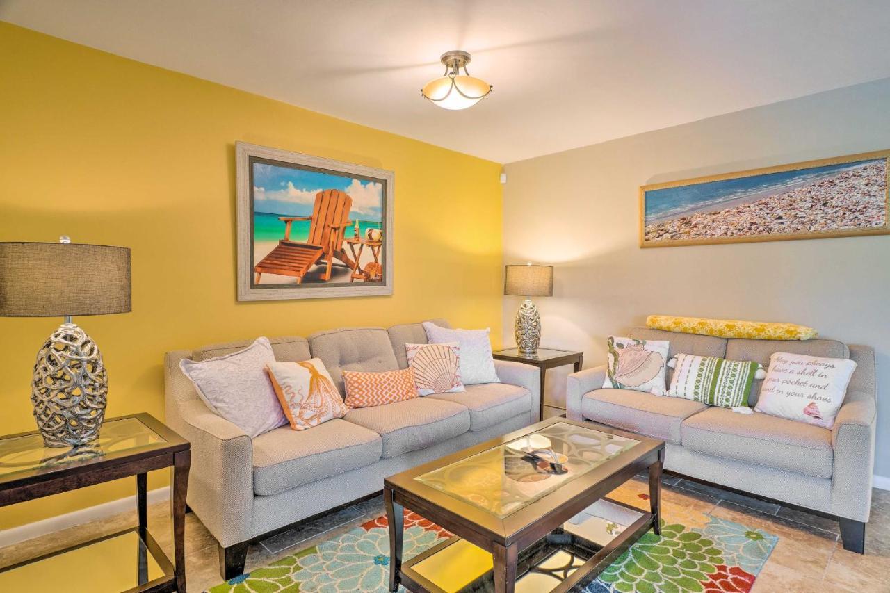 Pet-Friendly Fort Myers Home With Patio And Grill! นอร์ทฟอร์ทไมเออร์ส ภายนอก รูปภาพ